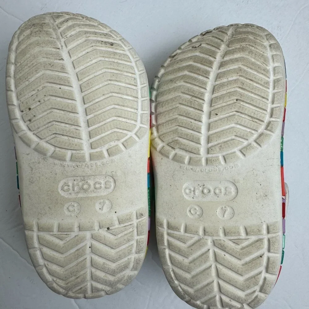 CROCS Girl's Sandals Flip Flop Clogs White Rainbow Size C7